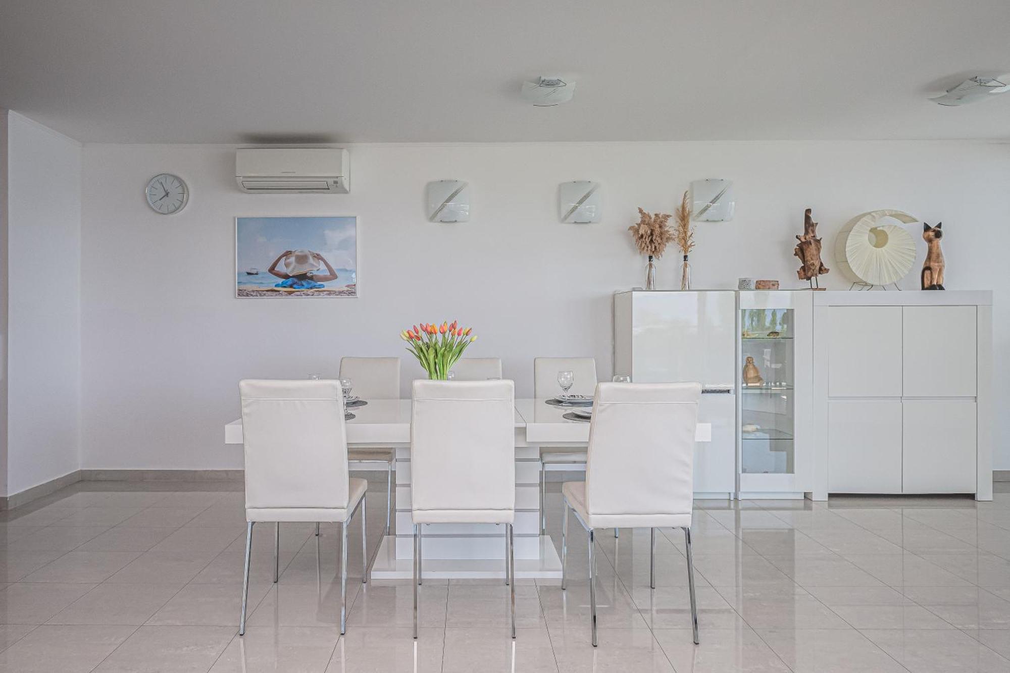 Ap 4+2 In One Of The Most Luxury Building In Omis Ruang foto