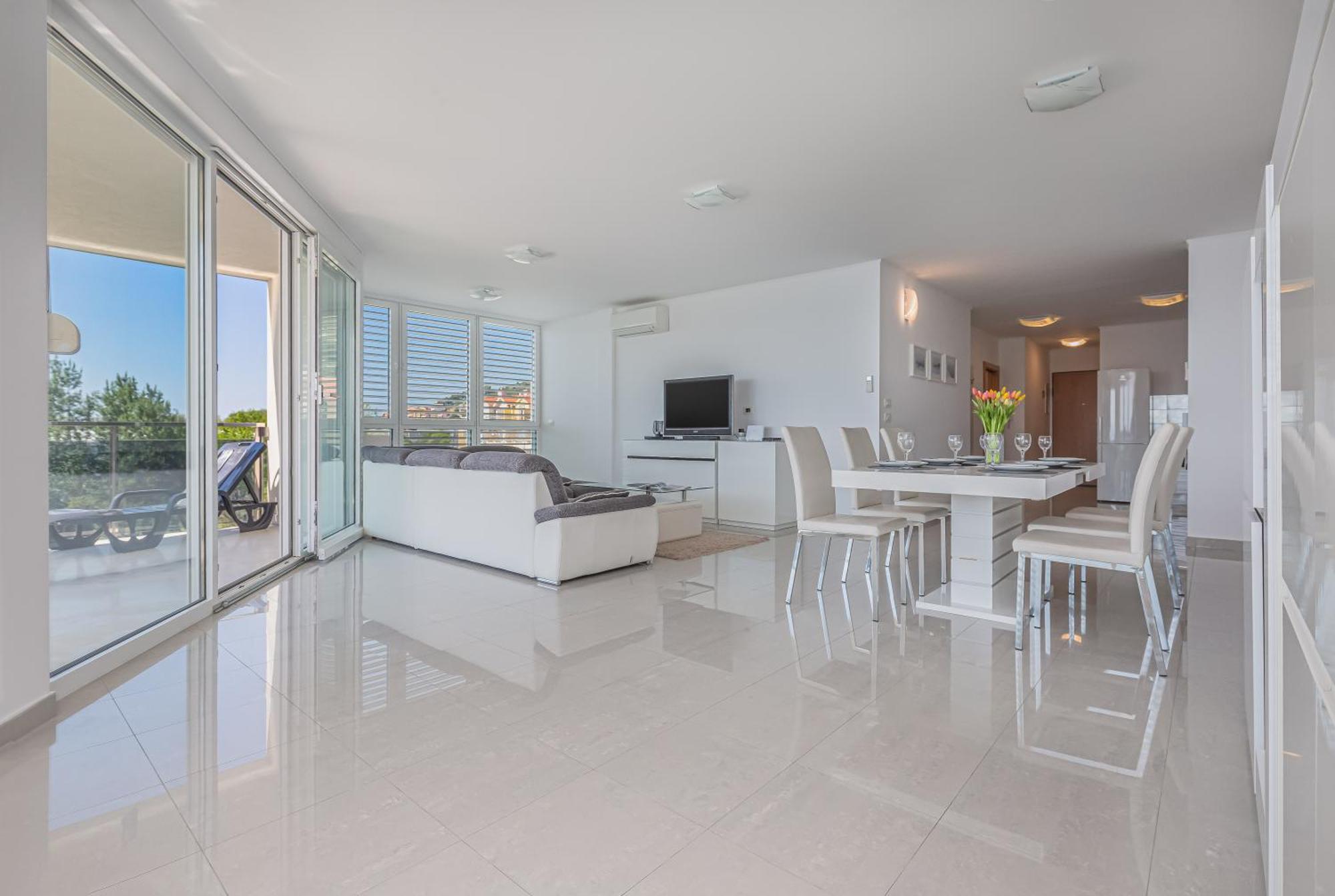 Ap 4+2 In One Of The Most Luxury Building In Omis Ruang foto